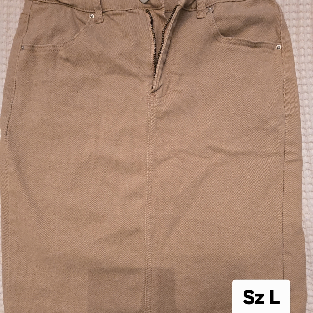 SHEIN Tan Pencil Skirt